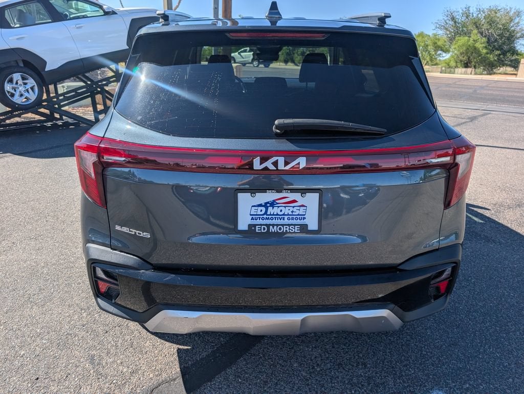 2025 Kia Seltos — interior view